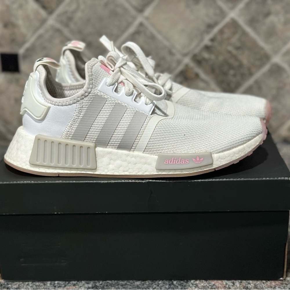 Adidas White and Pink Women's Sneakers